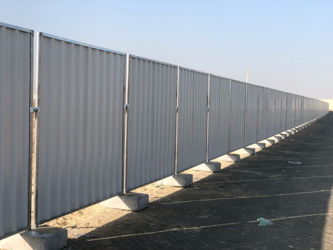Galvanized Temporary Steel Fence in Dubai - Image 5